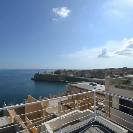 Dream Suites Ground Floor Apartament *